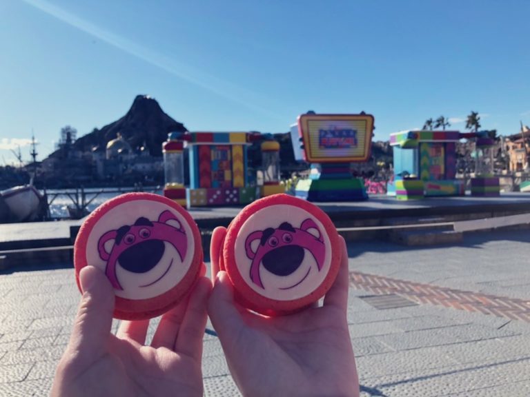 ロッツォのクッキーサンド Kpdreviews ディズニーパークフードレビュー