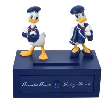 ドナルドの誕生日を祝う新グッズ！大好きな人とおしゃれを楽しもう♪【shopDisney】